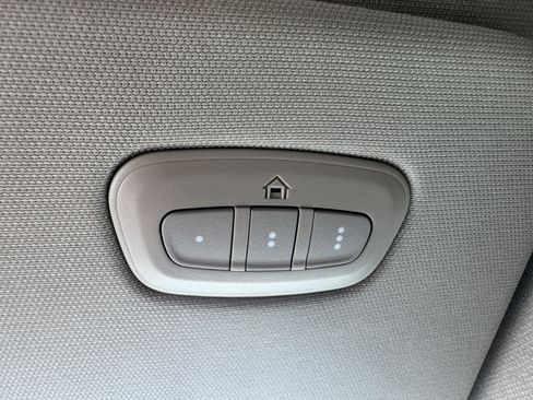 Used 2022 RAM 1500 Laramie AWD/4WD image 27