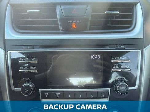 Used 2017 Nissan Altima 2.5 S FWD image 4