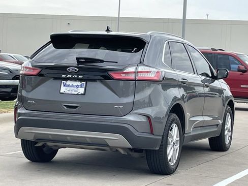 Used 2024 Ford Edge SEL w/ Convenience Package AWD/4WD image 4