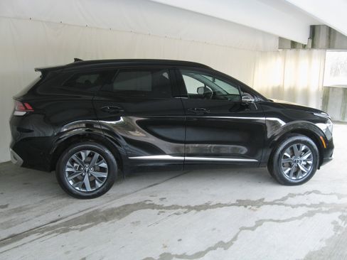 Used 2024 Kia Sportage SX Prestige image 6