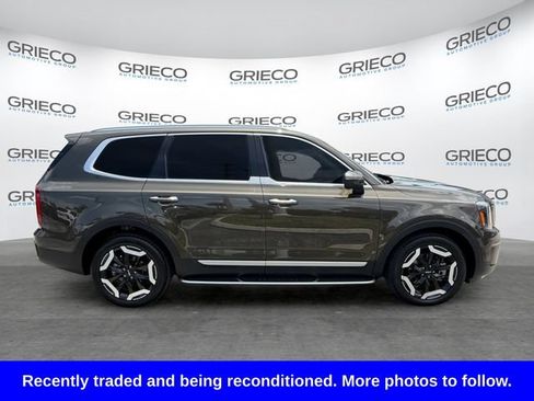 Used 2024 Kia Telluride S AWD/4WD image 8