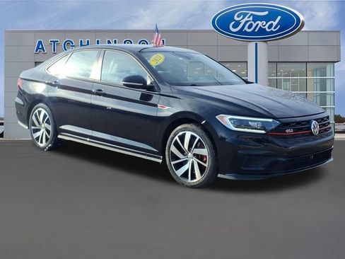 Used 2021 Volkswagen Jetta GLI Autobahn image 3