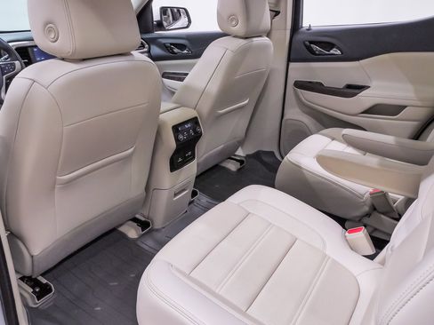 Used 2020 GMC Acadia Denali w/ Technology Package image 11