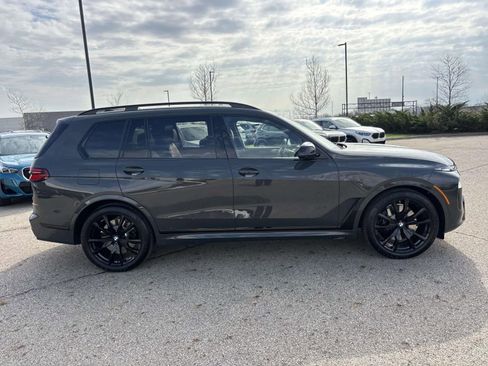 New 2026 BMW X7 M60i image 4