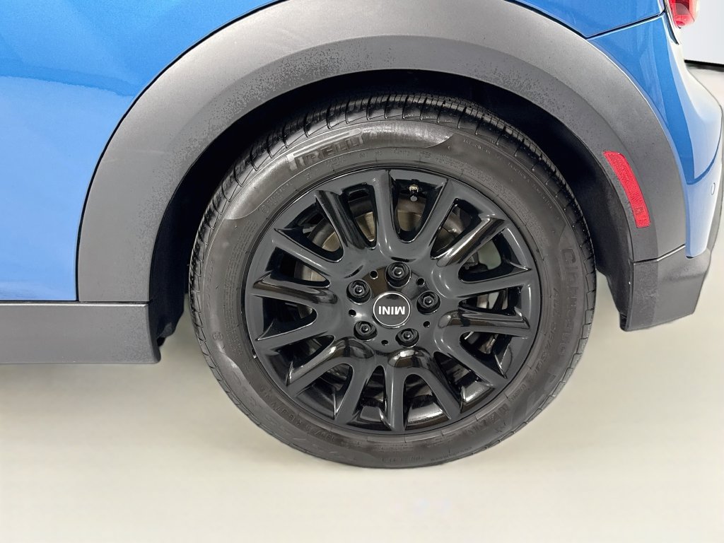 Used 2024 MINI Cooper Convertible FWD image 28