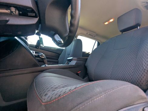Used 2013 GMC Terrain SLE FWD image 20