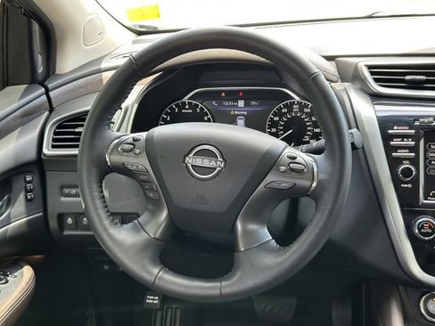 Certified 2024 Nissan Murano Platinum w/ Cargo Package AWD/4WD image 26