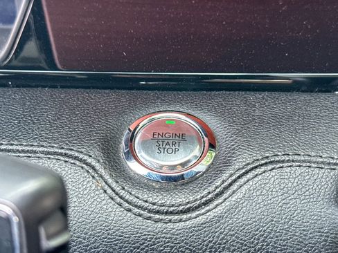 Used 2019 Lincoln Navigator L Select image 22