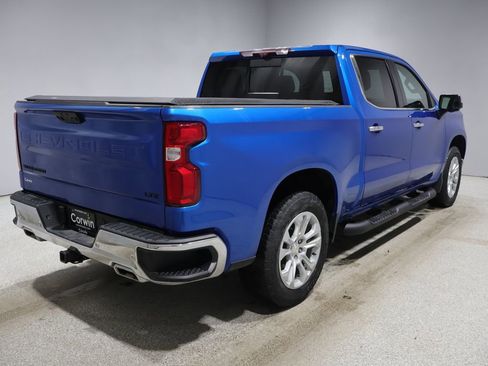 Used 2022 Chevrolet Silverado 1500 LTZ w/ LTZ Premium Package AWD/4WD image 2