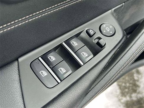 Used 2022 BMW 530i xDrive w/ Convenience Package image 16