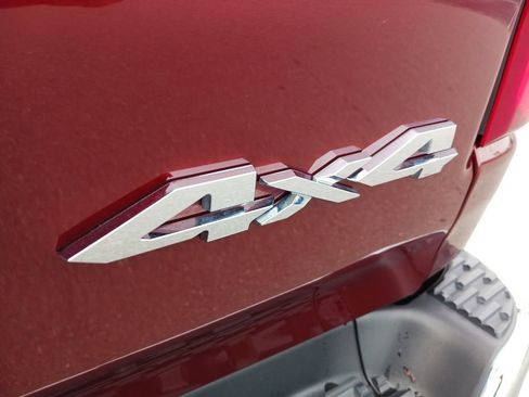 Certified 2025 RAM 1500 Laramie AWD/4WD image 13