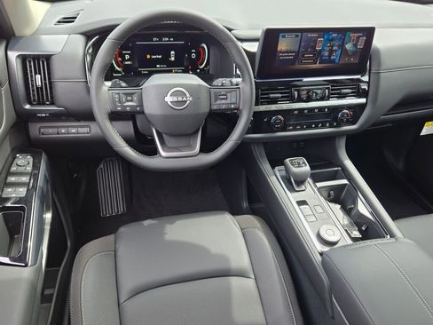 New 2026 Nissan Pathfinder SL w/ Cargo Package AWD/4WD image 17