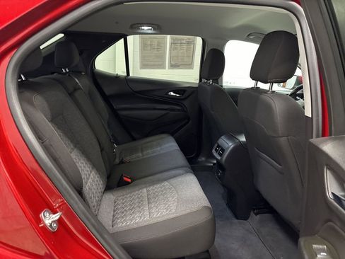 Used 2023 Chevrolet Equinox LT AWD/4WD image 33
