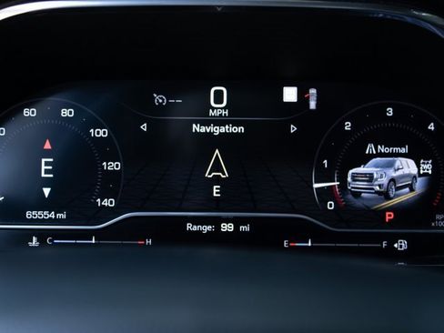 Used 2023 GMC Yukon XL AT4 image 12