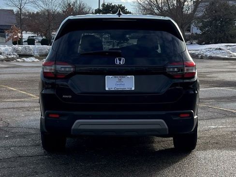 Certified 2025 Honda Pilot EX-L image 5