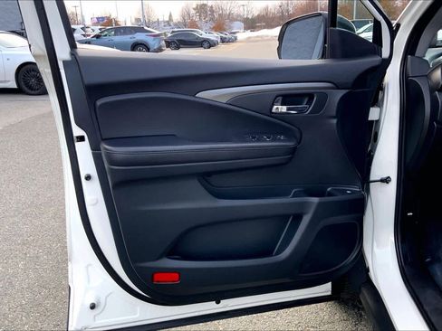 Used 2019 Honda Ridgeline RTL image 22