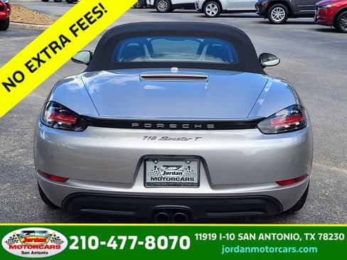 Used 2022 Porsche 718 Boxster RWD image 4