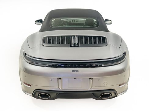 Used 2026 Porsche 911 Carrera T w/ Sportdesign Package RWD image 7