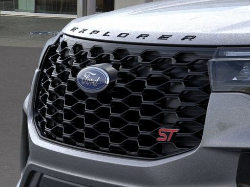 New 2026 Ford Explorer ST image 17