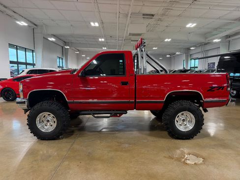 Used 1993 Chevrolet Silverado 1500 4x4 Regular Cab image 3