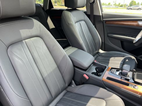 Certified 2023 Audi Q5 2.0T Premium Plus w/ Premium Plus Package AWD/4WD image 35