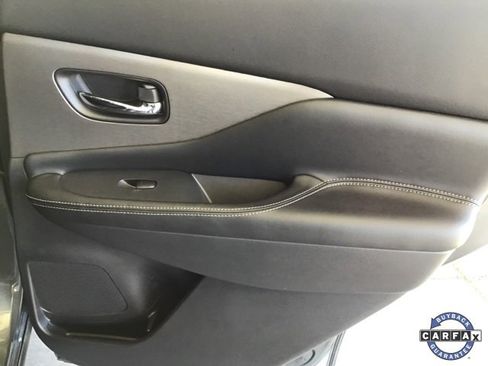 Used 2021 Nissan Murano SV image 47