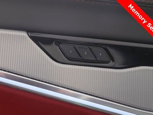 Used 2024 Jeep Wagoneer Launch Edition image 20