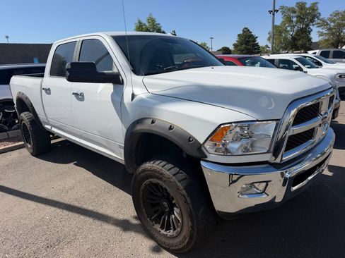 Used 2018 RAM 2500 SLT AWD/4WD image 1