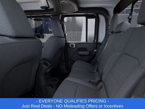 New 2026 Jeep Gladiator Sport image 23