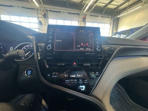 Used 2023 Toyota Camry XLE w/ Cold Weather Package image 22