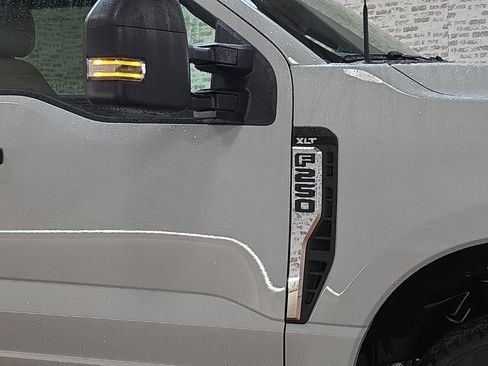 New 2026 Ford F250 XLT w/ FX4 Off-Road Package image 10