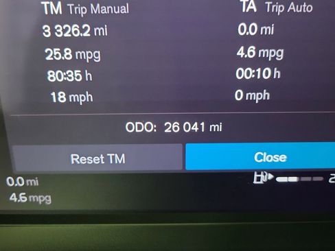 Certified 2024 Volvo XC40 B5 Core image 26