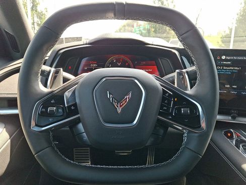 Used 2024 Chevrolet Corvette Stingray Preferred Cpe w/ Z51 Performance Package RWD image 16