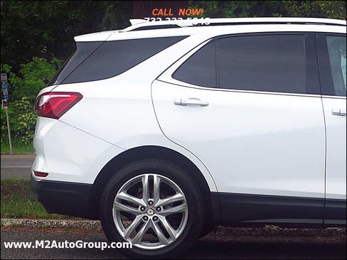 Used 2018 Chevrolet Equinox Premier image 24