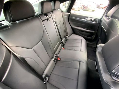 Used 2024 BMW i4 eDrive40 image 19