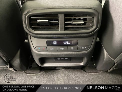 Used 2024 Honda Pilot Touring image 37