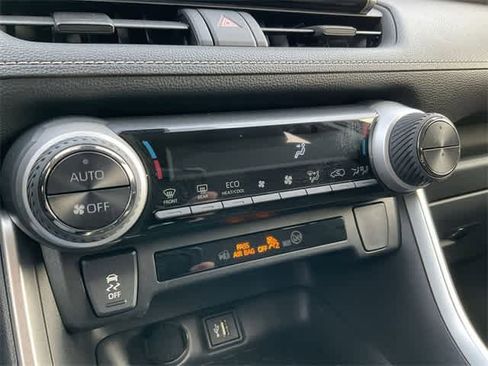 Used 2025 Toyota RAV4 LE image 23