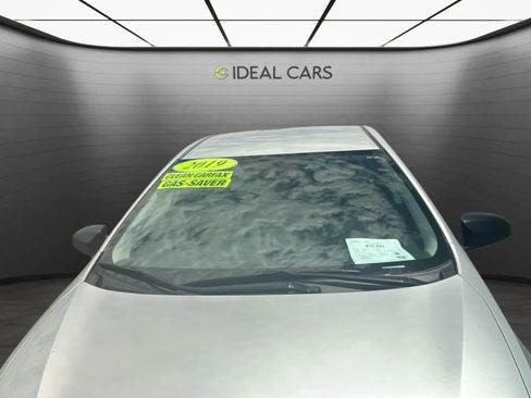 Used 2019 Toyota Corolla LE FWD image 50