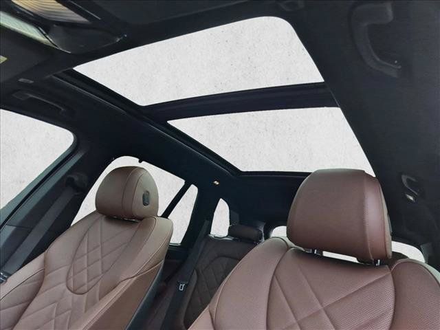 Certified 2023 BMW X5 xDrive45e w/ Executive Package AWD/4WD image 16