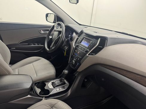 Used 2018 Hyundai Santa Fe Sport AWD/4WD image 14