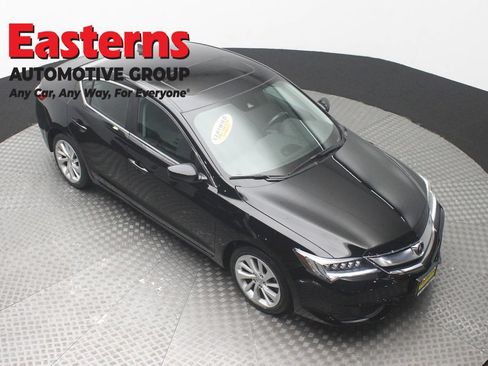 Used 2018 Acura ILX FWD image 3