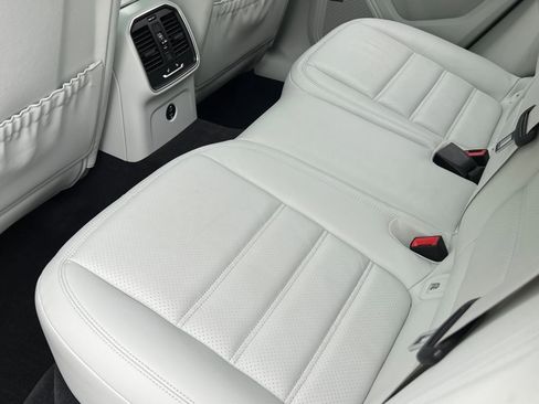 Certified 2024 Porsche Macan GTS w/ Premium Plus Package AWD/4WD image 20