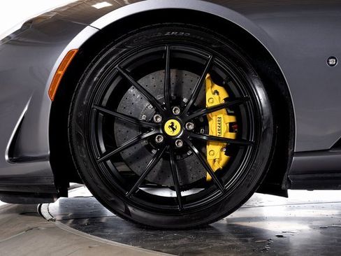 Certified 2021 Ferrari 812 GTS image 17