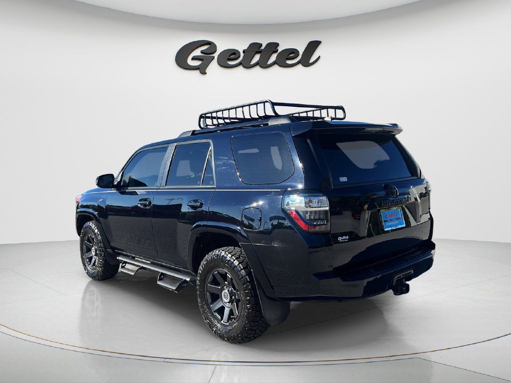Used 2022 Toyota 4Runner Trail Special Edition AWD/4WD image 7
