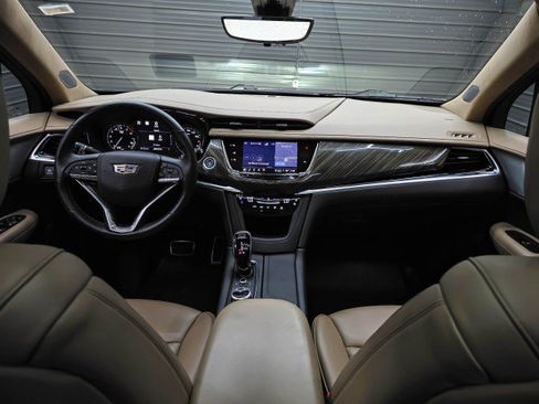 Used 2022 Cadillac XT6 Sport w/ Platinum Package AWD/4WD image 12