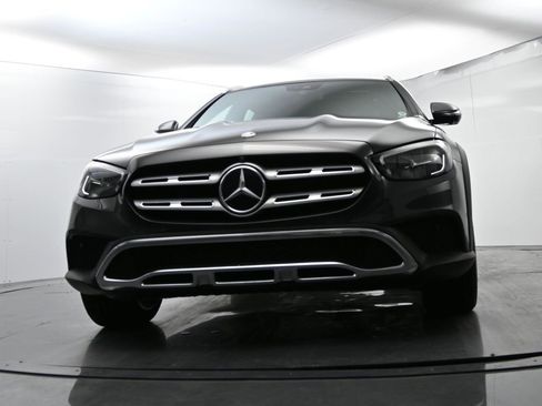 Used 2023 Mercedes-Benz E 450 4MATIC All-Terrain Wagon image 52