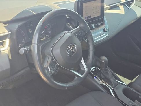 Used 2023 Toyota Corolla SE FWD image 7