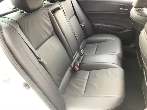 Used 2015 Acura ILX w/ Premium Package FWD image 13