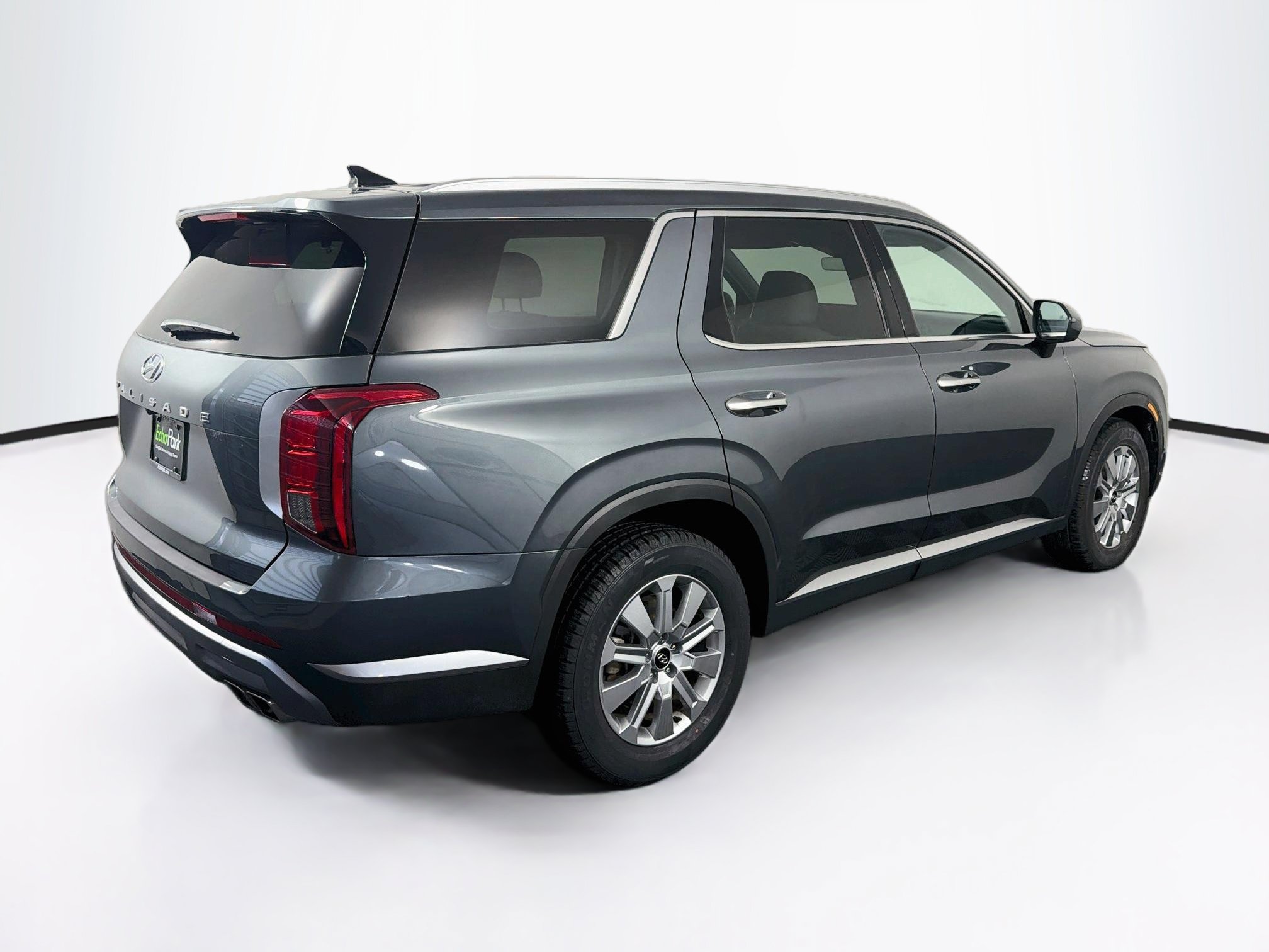Used 2025 Hyundai Palisade SEL FWD image 9