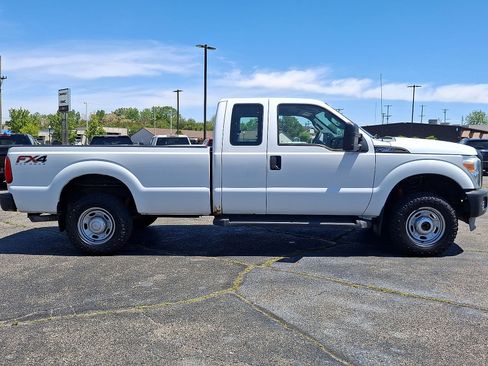 Used 2012 Ford F250 XL w/ FX4 Off Road Pkg AWD/4WD image 24